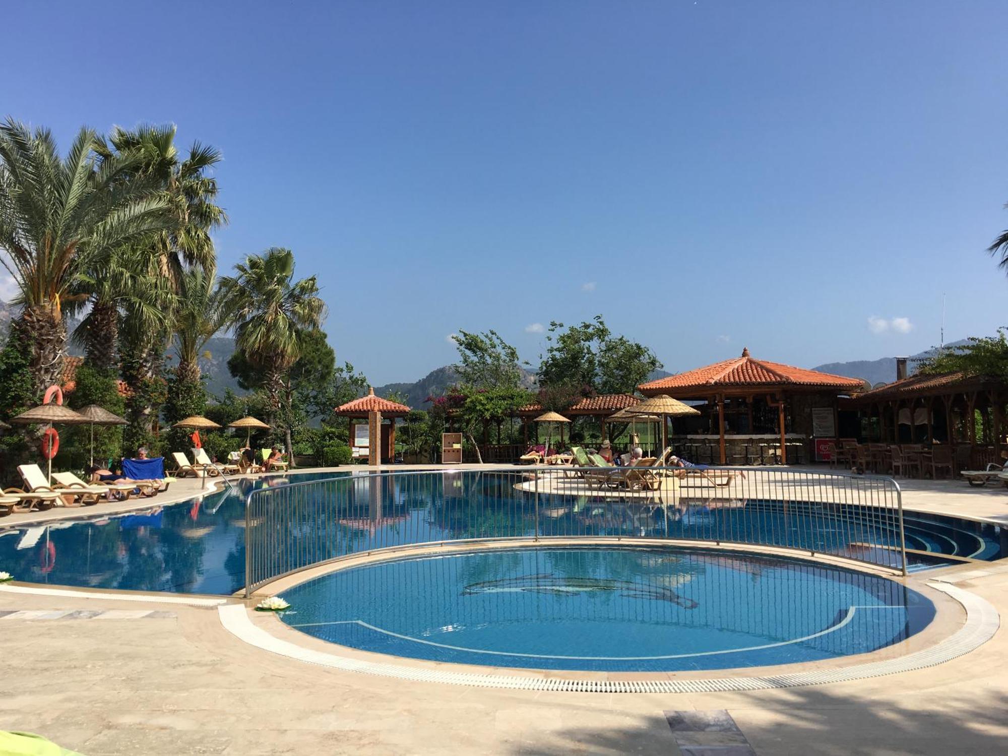 Asur Hotel & Aparts & Villas Дальян Экстерьер фото